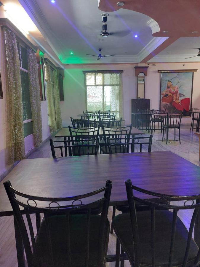 Hotel Shree Villa Harsola Extérieur photo