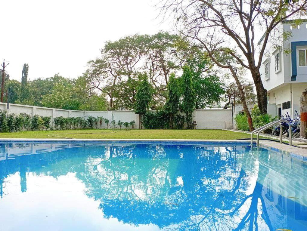 Hotel Shree Villa Harsola Extérieur photo